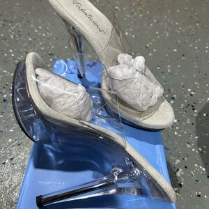 Fabulicious Bikini Competition Heels